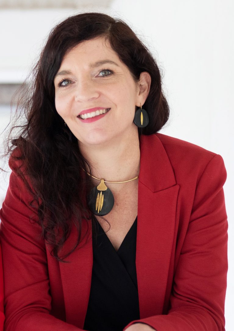 Aude-Rossignol-768x1085